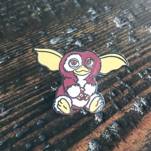 Gizmo from Gremlins Collectible Enamel Pin LAST ONE! 824 - Picture 3 of 6